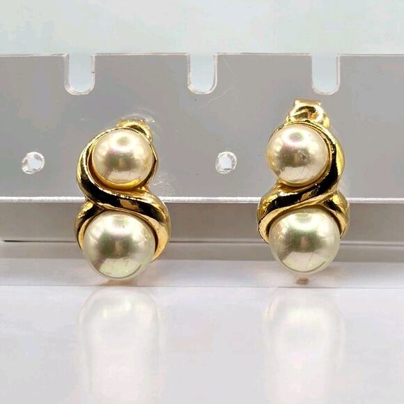 Double Simulated Pearls Beads Earrings Clip On Vintage Style Gold Tone Setting - Picture 1 of 8